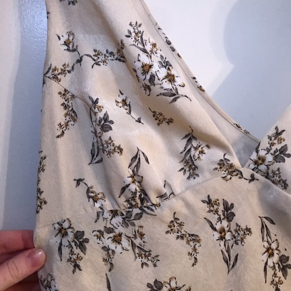 Urban Outfitters Midi Dress - Picture 3 of 8